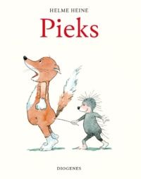 Ein kleiner, fast kahler, Igel, der einem Fuchs mit einem Stachel ins Hinterteil piekst.