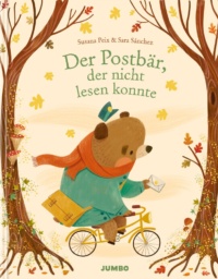 Ein Bär in Postbotenuniform fährt auf einem Fahrrad durch einen herbstlichen Wald und hält dabei einen Brief in der Hand